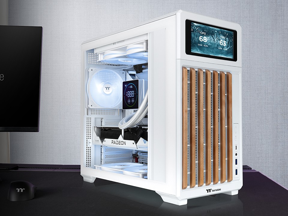 曜越推出 TR300 系列 ATX 中塔机箱:可选实木格栅前板款,支持扩展 6" LCD 屏